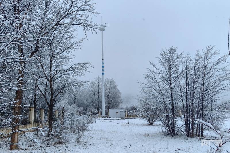 中到大雪局地暴雪！春日三江源雪花飘飘
