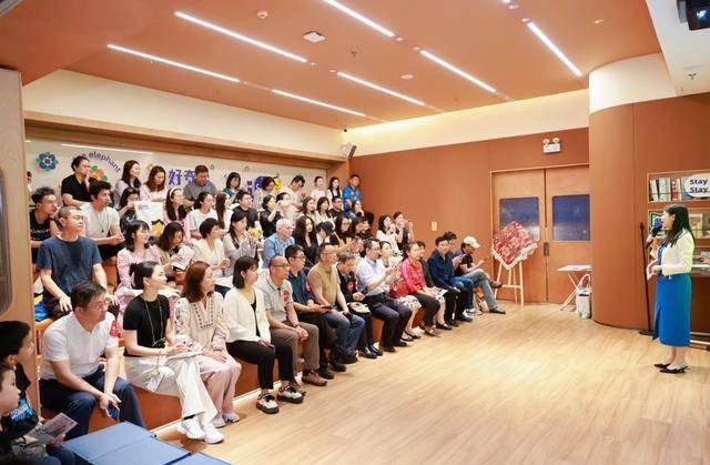 三江源生态摄影展深圳开展，各界人士围绕流域文明展开跨界对谈