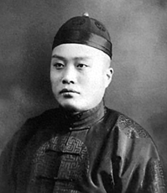 末代状元郎刘春霖：刚中状元大清就亡了，他在民国待遇怎么样？