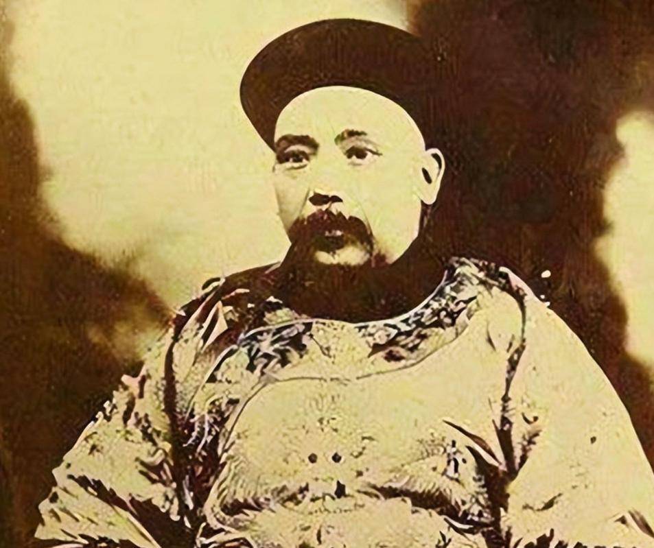 末代状元郎刘春霖：刚中状元大清就亡了，他在民国待遇怎么样？