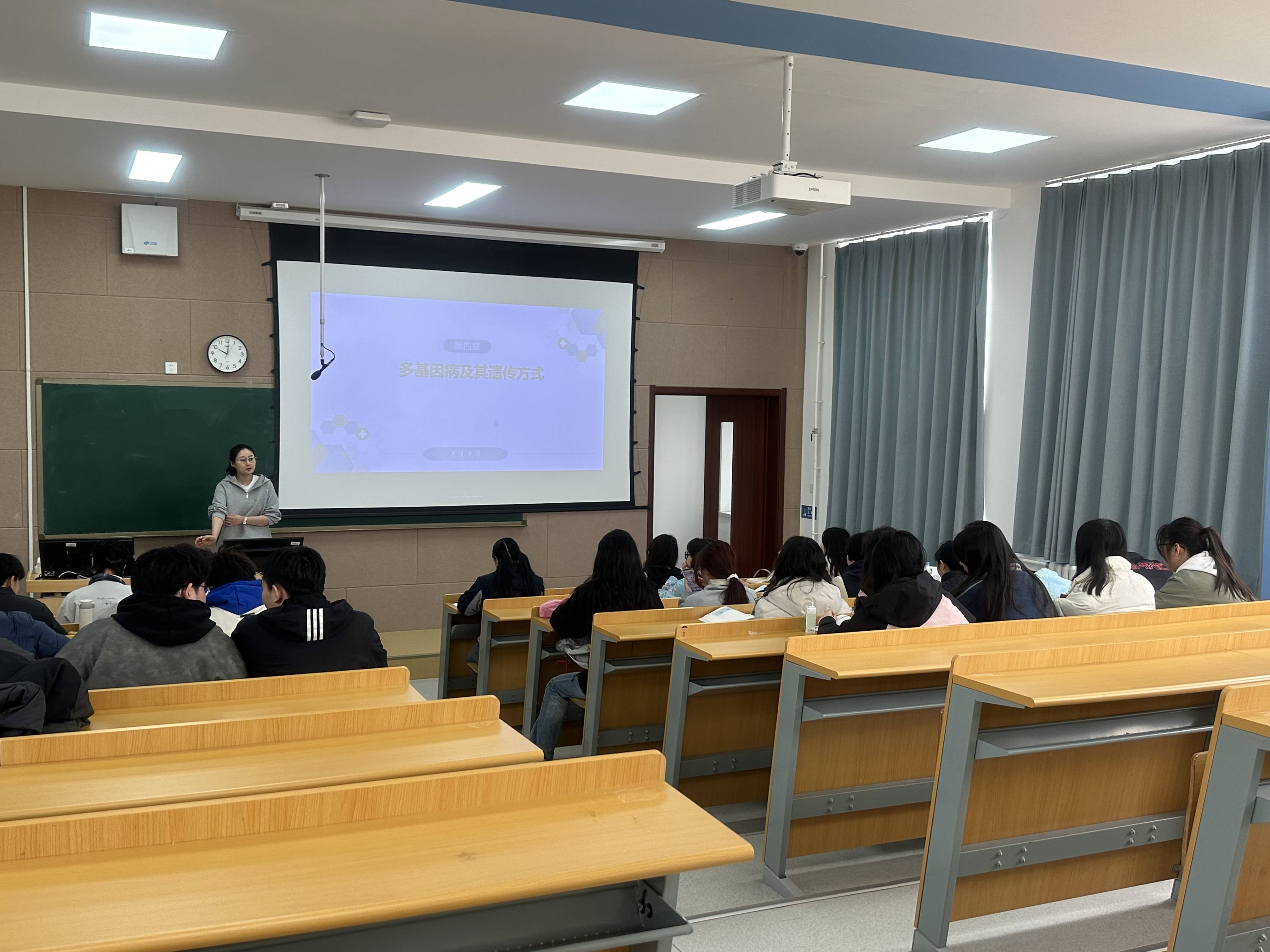 2025年东北地区高考放榜后：俄罗斯留学大连大学国际本科学生待遇怎么样？