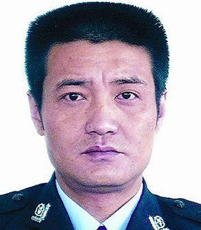 程鹏：立下4次一等功，荣誉证书重达7公斤，如今待遇怎么样？