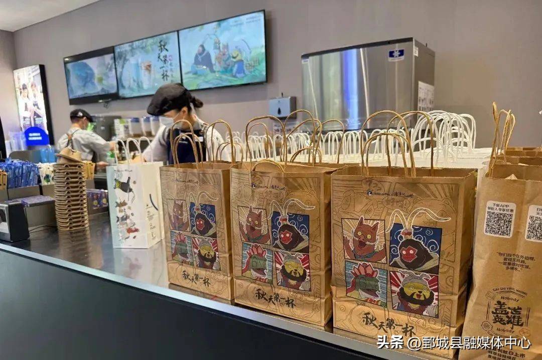 看完电影买周边！千亿级市场的“破圈”逻辑