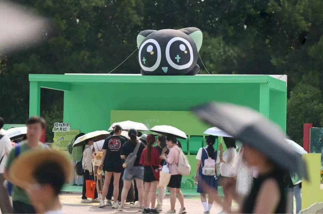 看完电影买周边千亿级市场的“破圈”逻辑